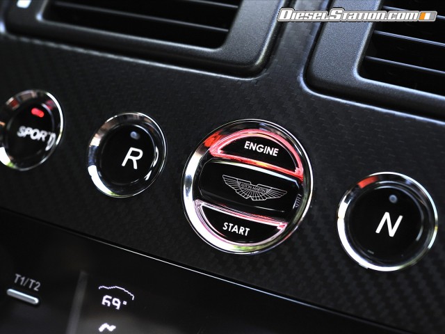 Aston Martin V12 Vantage S 2014 Picture #31 Aston Martin V12 Vantage S 2014 Picture #31